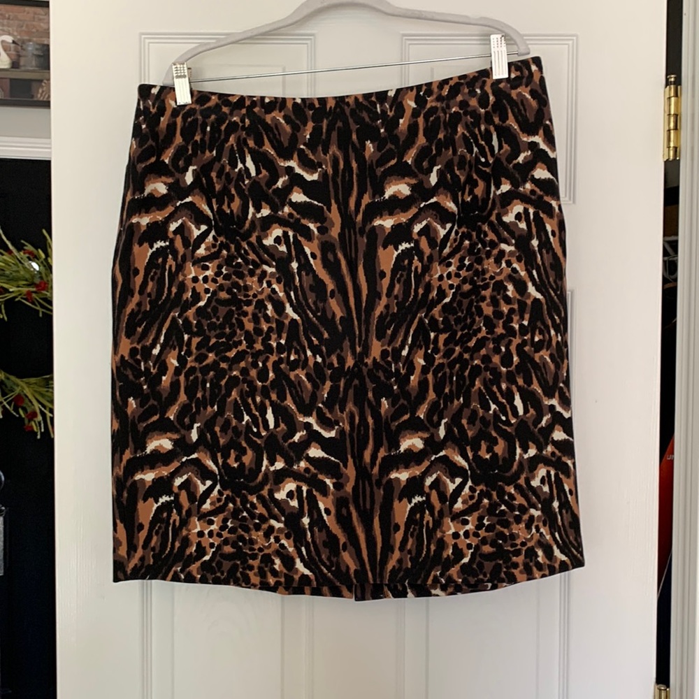 🌺TALBOTS WOMAN SKIRT🌺